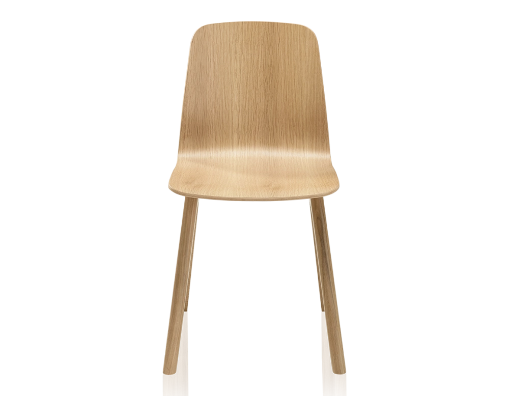 Chaise design en chêne teinte de bois naturelle Chaise design en chêne teinte de bois naturelle