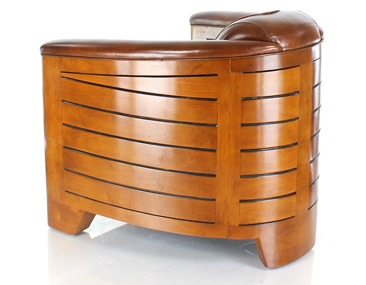 Fauteuil club bois et cuir marron vintage Fauteuil club bois et cuir marron vintage