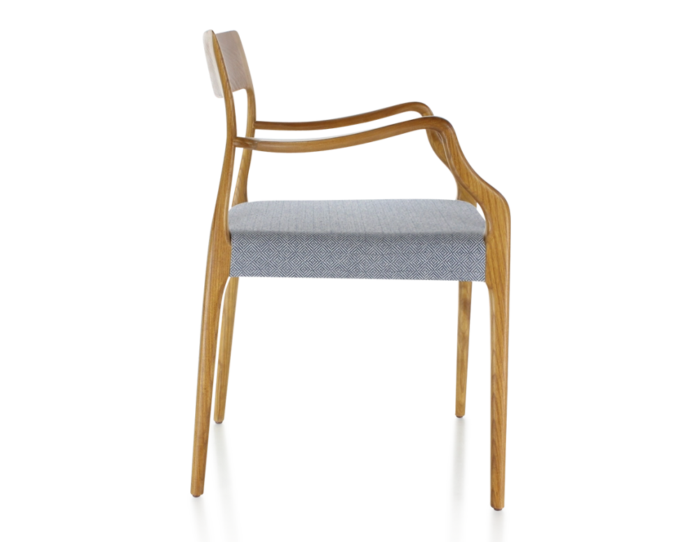 Scandinavian armchair with armrests cherry-stained wood, blue chevron fabric seat Scandinavian armchair with armrests cherry-stained wood, blue chevron fabric seat