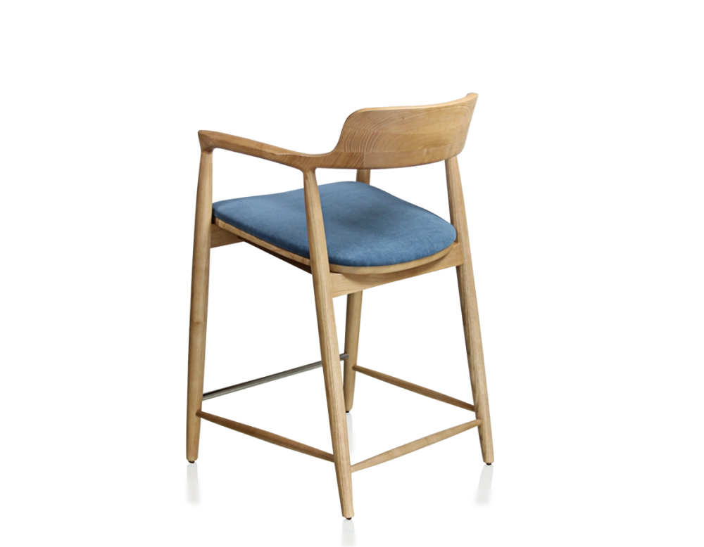 Tabouret de bar h60 cm bois teinte naturelle assise tissu bleu jean Tabouret de bar h60 cm bois teinte naturelle assise tissu bleu jean