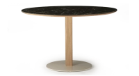 Table salle à manger ronde en chêne et céramique 6 personnes avec bois teinte naturelle et plateau céramique effet marbre noir m2 120x120 Table salle à manger ronde en chêne et céramique 6 personnes avec bois teinte naturelle et plateau céramique effet marbre noir m2 120x120