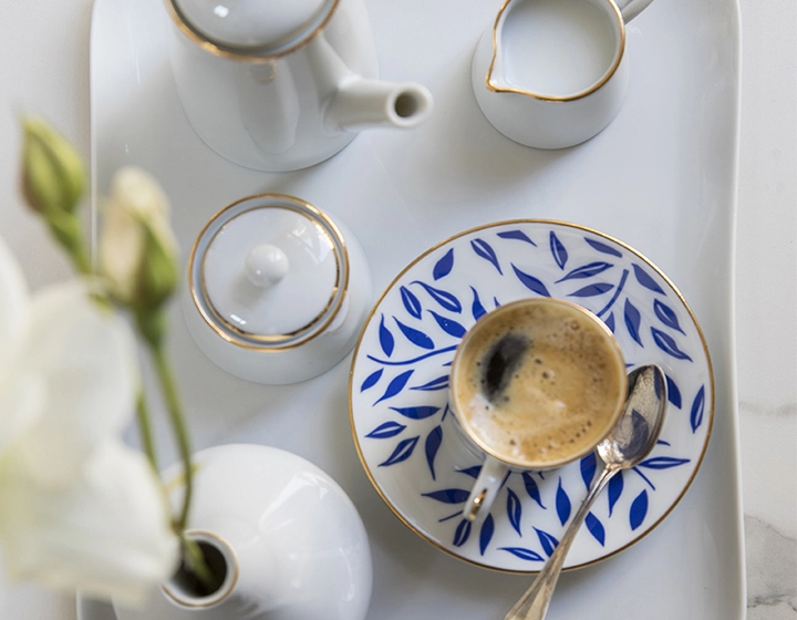 Tasse à café avec soucoupe en porcelaine lot de 2 Tasse à café avec soucoupe en porcelaine lot de 2