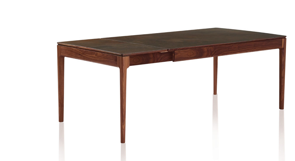 Table extensible en noyer et céramique 6 à 10 personnes allonges céramique avec bois teinte naturelle et plateau céramique brun oxydé 140x90 cm