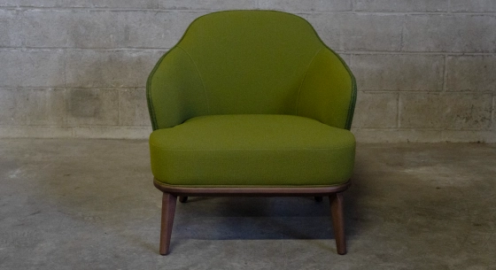 Fauteuil design tissu bi matière vert
