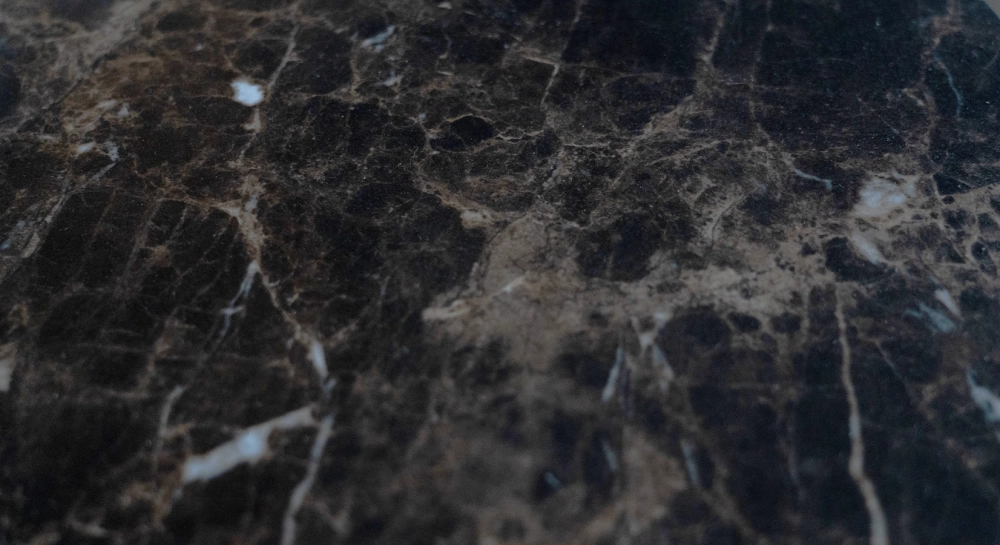 Extensible oak table for 8 to 12 people with slate effect ceramic top and anthracite tinted extensions 160x100 cm