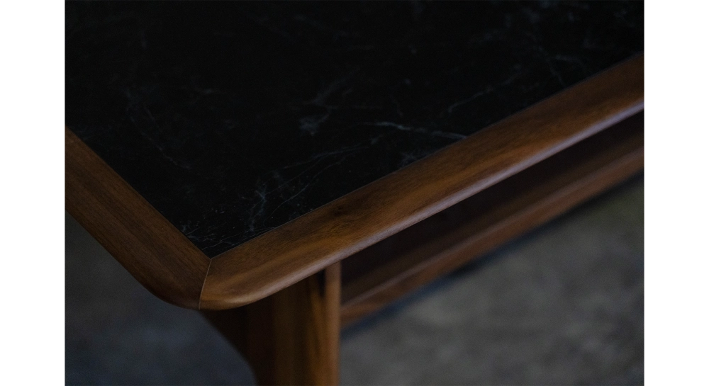 Table basse carré en noyer et céramique bois teinte naturelle plateau céramique effet ardoise 100x100 cm