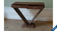 Console art déco double tiroirs bois teinte noyer Console art déco double tiroirs bois teinte noyer