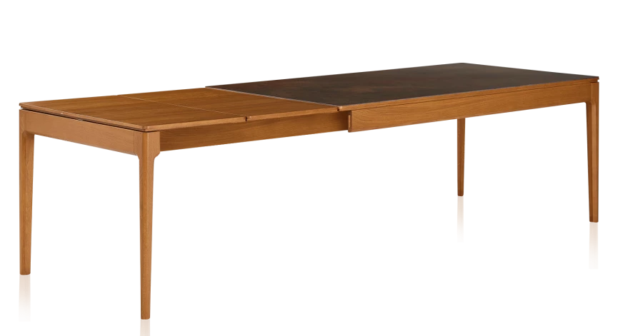 Table extensible 8 à 14 personnes en chêne et céramique allonges bois avec bois teinte merisier et plateau céramique brun oxydé 210x100 cm
