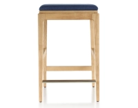 Tabouret de bar design H60 cm bois teinte naturelle assise tissu bleu marine Tabouret de bar design H60 cm bois teinte naturelle assise tissu bleu marine