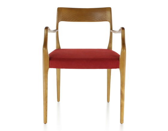 Chaise scandinave avec accoudoirs bois teinte merisier assise tissu bordeaux