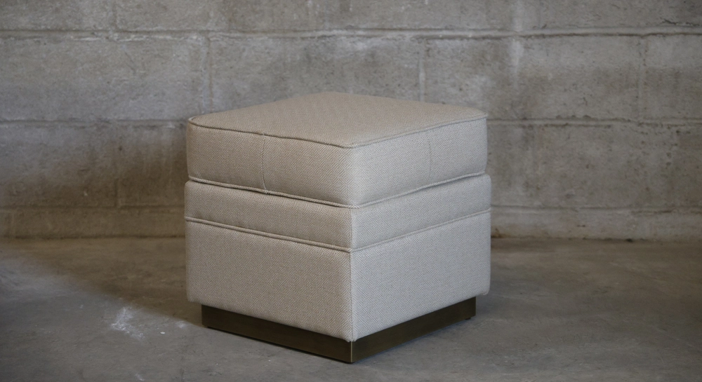Terracotta velvet fabric pouf