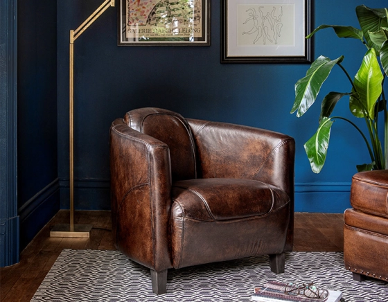 Fauteuil club cuir marron soutenu