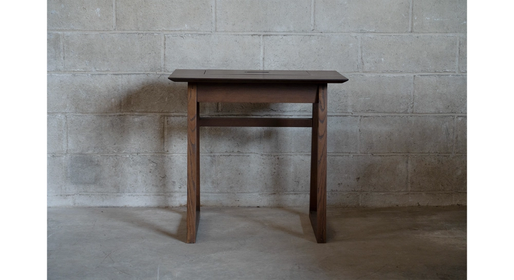 Bureau design en chêne teinte marron foncé l80 cm