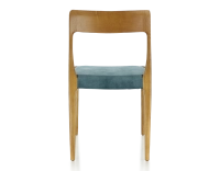 Chaise scandinave bois teinte merisier assise tissu velours bleu pétrole Chaise scandinave bois teinte merisier assise tissu velours bleu pétrole