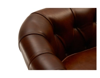 Canapé Chesterfield cuir 2 places marron vintage accoudoirs cloutés Canapé Chesterfield cuir 2 places marron vintage accoudoirs cloutés