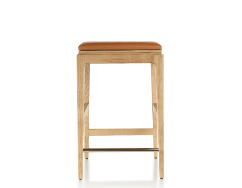 Taburete de bar de diseño H60 cm madera tinte natural asiento piel caramelo