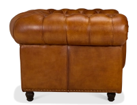 Fauteuil chesterfield cuir marron clair accoudoirs cloutés Fauteuil chesterfield cuir marron clair accoudoirs cloutés