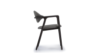 Chaise design avec accoudoirs en frêne bois teinte anthracite et tissu gris Chaise design avec accoudoirs en frêne bois teinte anthracite et tissu gris