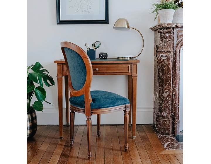 Bureau ancien style directoire plateau cuir vert L80 cm Bureau ancien style directoire plateau cuir vert L80 cm