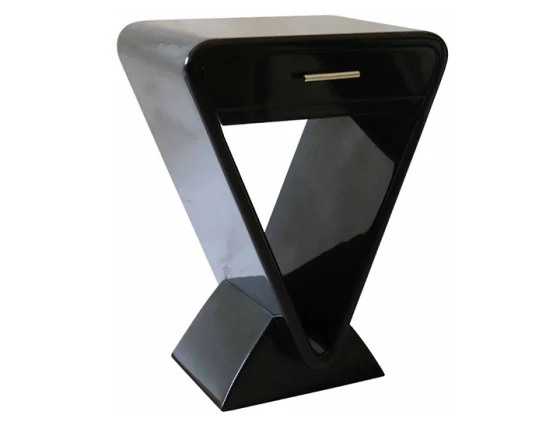 Table de chevet design en bois teinte noire laquée