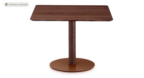 Extensible table for 6 to 8 people in oak and ceramic with ceramic extension with dark stained wood and a slate effect ceramic top and extension. 140x100 cm