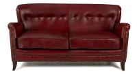 Sofá club de piel de 2 plazas rojo carmín reposabrazos con tachuelas