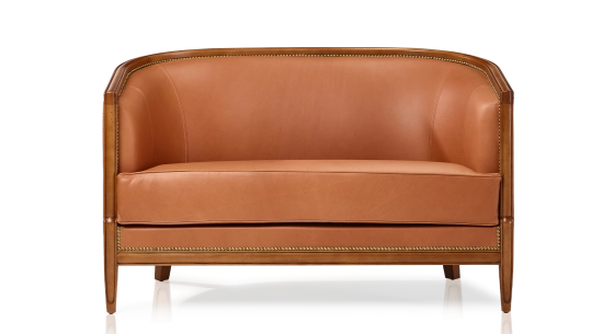 Canapé ancien 2 places accoudoirs moulurés bois teinte ancienne et cuir châtain