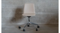Office chair with 5 branches dossier bois teinte naturelle assise cuir beige