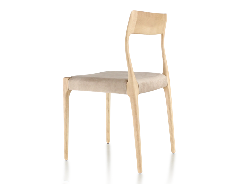 Chaise scandinave bois teinte naturelle assise tissu velours taupe clair Chaise scandinave bois teinte naturelle assise tissu velours taupe clair