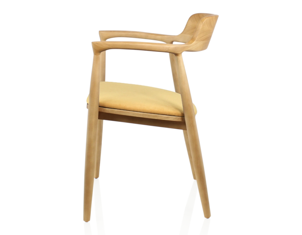 Chaise scandinave bois teinte naturelle et tissu jaune Chaise scandinave bois teinte naturelle et tissu jaune