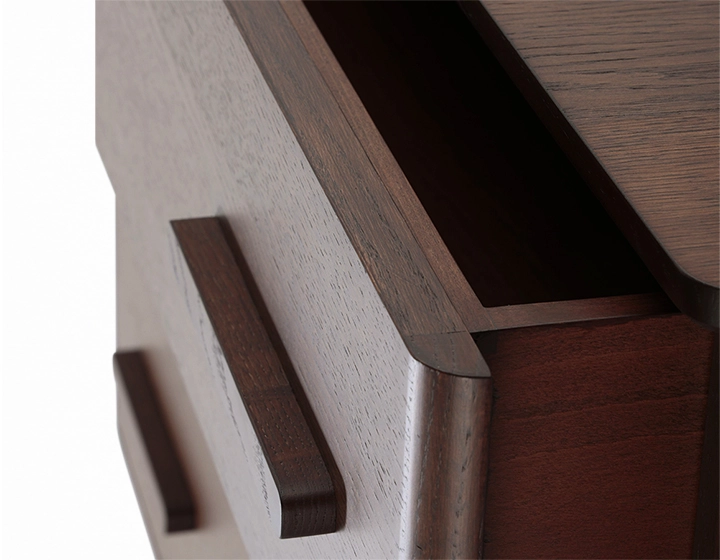 3-drawer oak chest of drawers dark brown stained wood 3-drawer oak chest of drawers dark brown stained wood