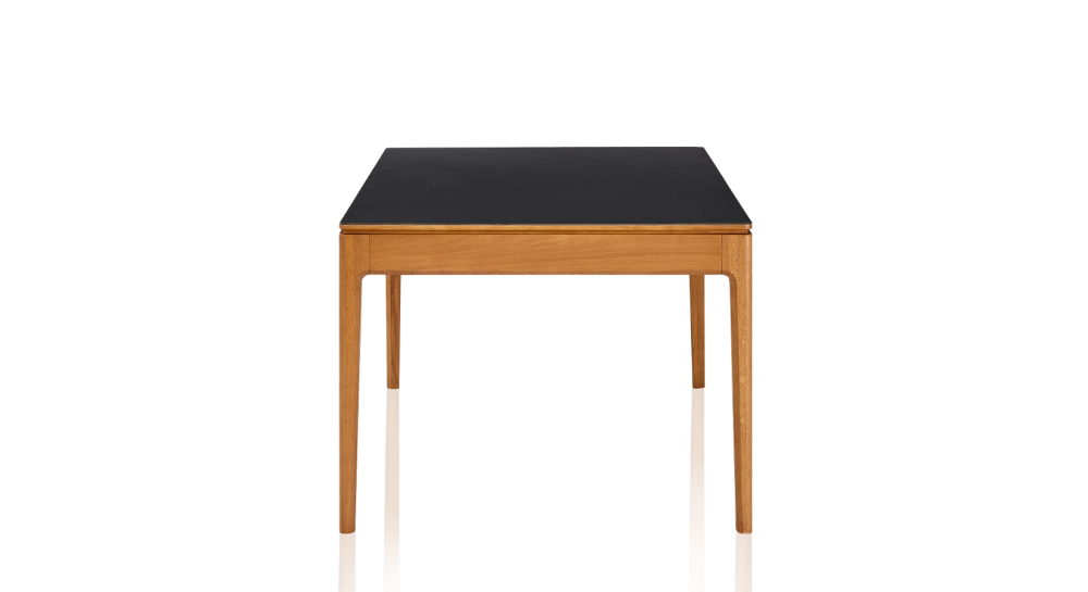 Table salle à manger en chêne et céramique 6 à 8 personnes avec bois teinte merisier et plateau céramique noir unie 160x100 cm Table salle à manger en chêne et céramique 6 à 8 personnes avec bois teinte merisier et plateau céramique noir unie 160x100 cm