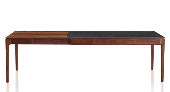 Table extensible 8 à 12 personnes en noyer et céramique allonges bois avec bois teinte natruelle et plateau céramique effet ardoise 180x100 cm