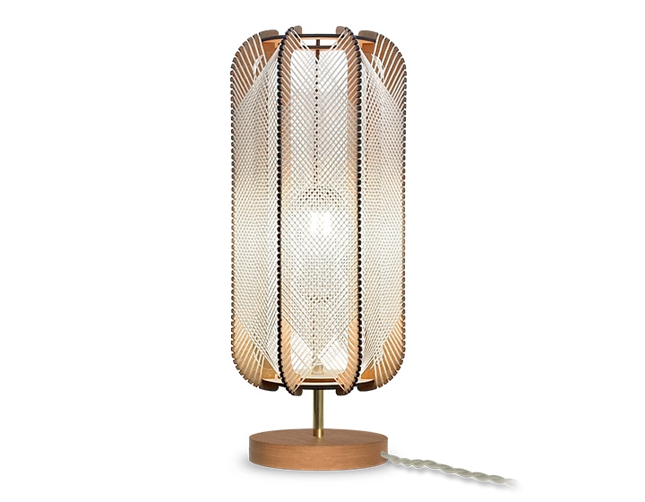 Floor lamp in wood and cotton thread with cross braiding Floor lamp in wood and cotton thread with cross braiding