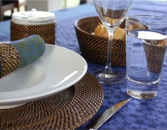 Rattan flower plate mat