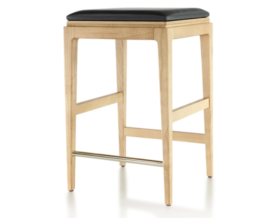 Tabouret de bar design H60 cm bois teinte naturelle assise cuir ébène