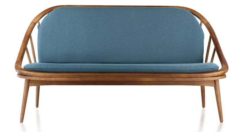 Canapé scandinave 2 places bois teinte merisier et tissu bleu océan Canapé scandinave 2 places bois teinte merisier et tissu bleu océan
