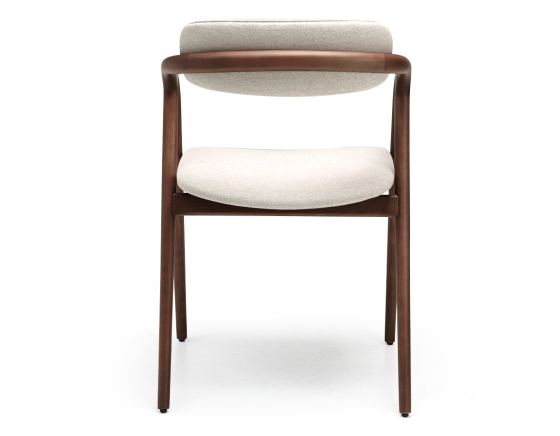 Chaise scandinave bois teinte noyer assise tissu beige naturel