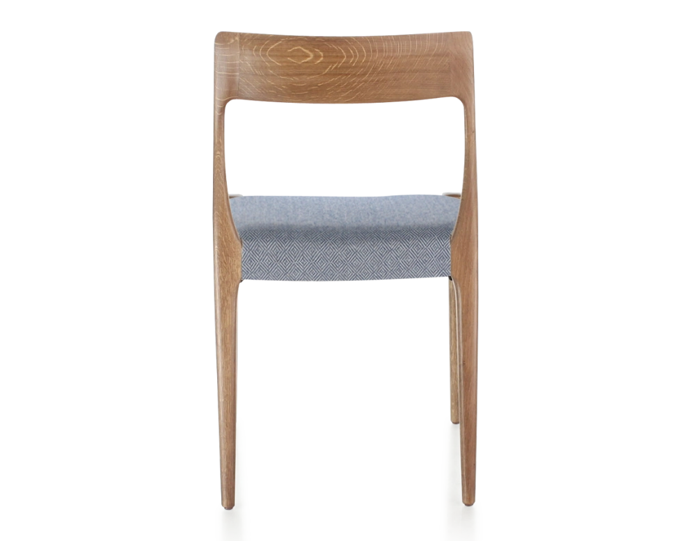 Scandinavian chair walnut-stained wood, blue chevron fabric seat Scandinavian chair walnut-stained wood, blue chevron fabric seat