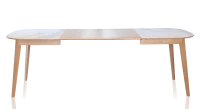 Table extensible en chêne et céramique allonges bois avec bois teinte naturelle et plateau céramique effet marbre blanc 140x100 cm