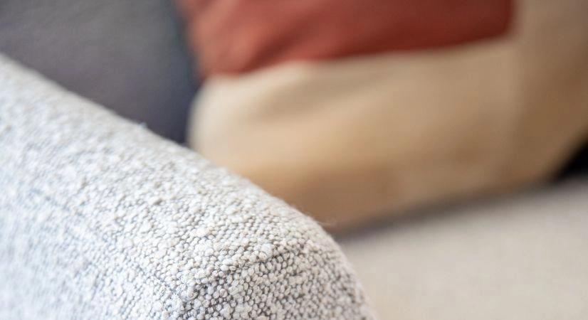 Module droit 2,5 places tissu bouclé taupe clair Module droit 2,5 places tissu bouclé taupe clair