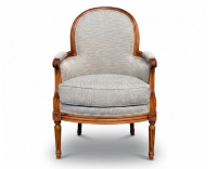 Fauteuil bergère mouluré style Louis XVI bois teinte ancienne et tissu chiné gris bleu