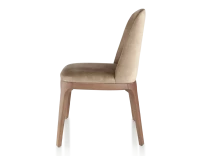 Chaise design bois teinte noyer et tissu velours taupe clair
