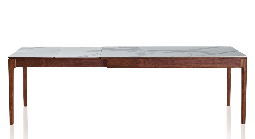 Table extensible 8 à 12 personnes en noyer et céramique allonges céramique avec bois teinte naturelle et plateau et allonges céramique effet marbre blanc 180x100 cm