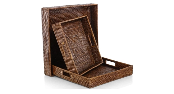 Plateau de service carré en rotin brun grand modèle