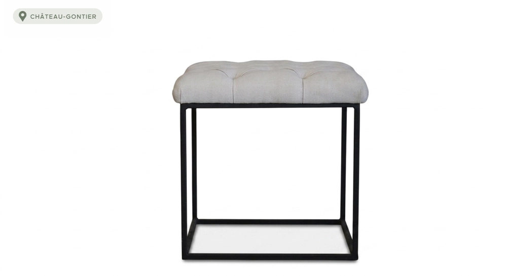 Chesterfield leather pouffe