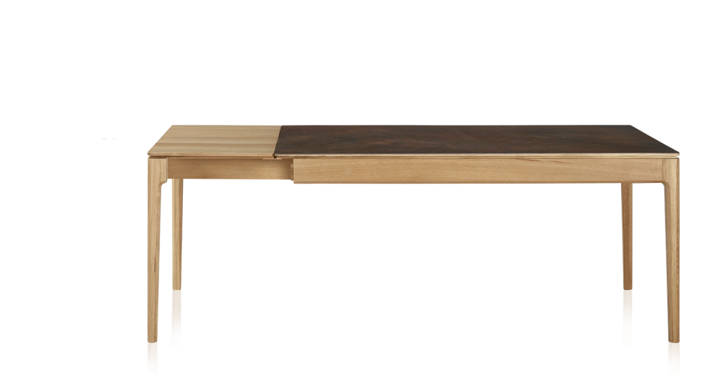 Table extensible 6 à 10 personnes en chêne et céramique allonges bois avec bois teinte naturelle et plateau céramique brun oxydé 160x90 cm Table extensible 6 à 10 personnes en chêne et céramique allonges bois avec bois teinte naturelle et plateau céramique brun oxydé 160x90 cm