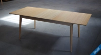 Table extensible en chêne 8 à 10 personnes avec plateau et allonges bois teinte naturelle 160x90 cm Table extensible en chêne 8 à 10 personnes avec plateau et allonges bois teinte naturelle 160x90 cm