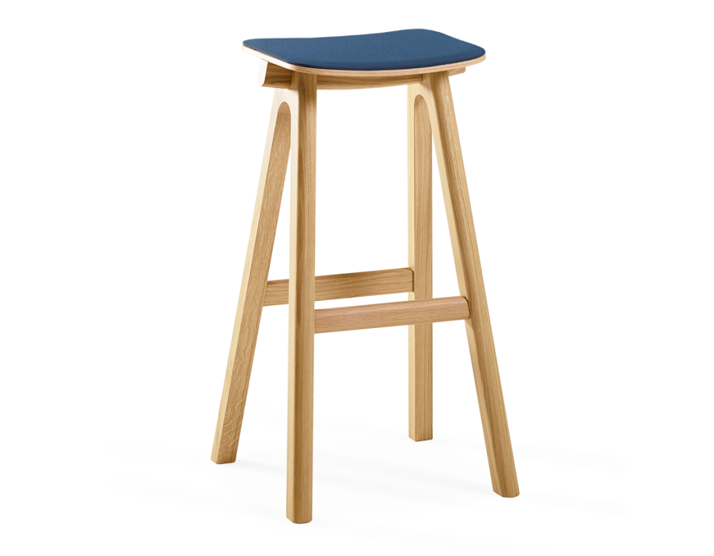 Tabouret de bar en chêne tapissé H80 cm bois teinte naturelle assise tissu bleu marine Tabouret de bar en chêne tapissé H80 cm bois teinte naturelle assise tissu bleu marine