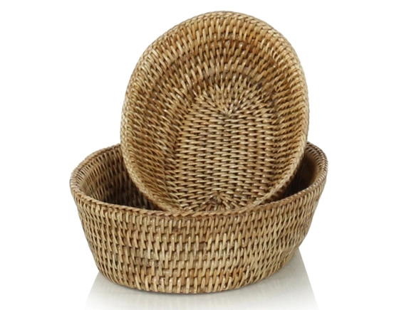 Large oval bread basket in natural rattan